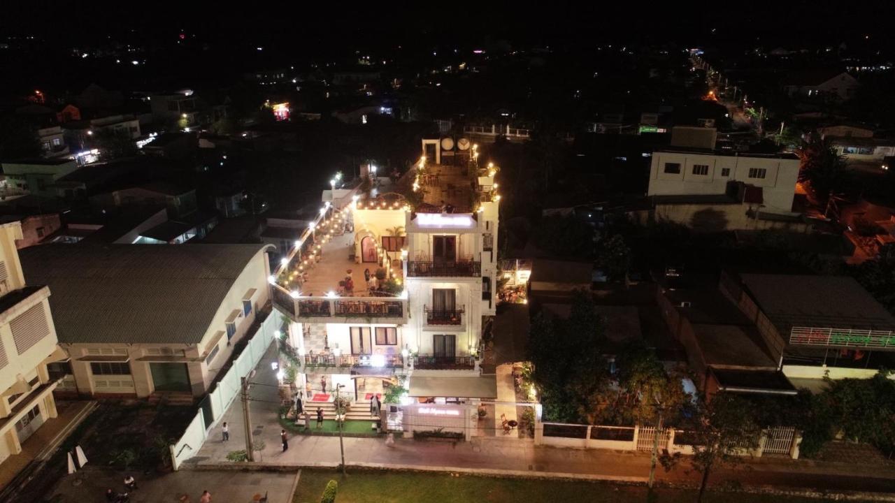 Bich Ngoan Hotel Trà Vinh Eksteriør bilde